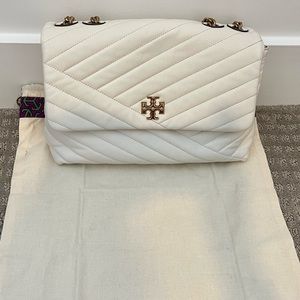Tory Burch Quilted White Shoulder Bag with Gold Hardware